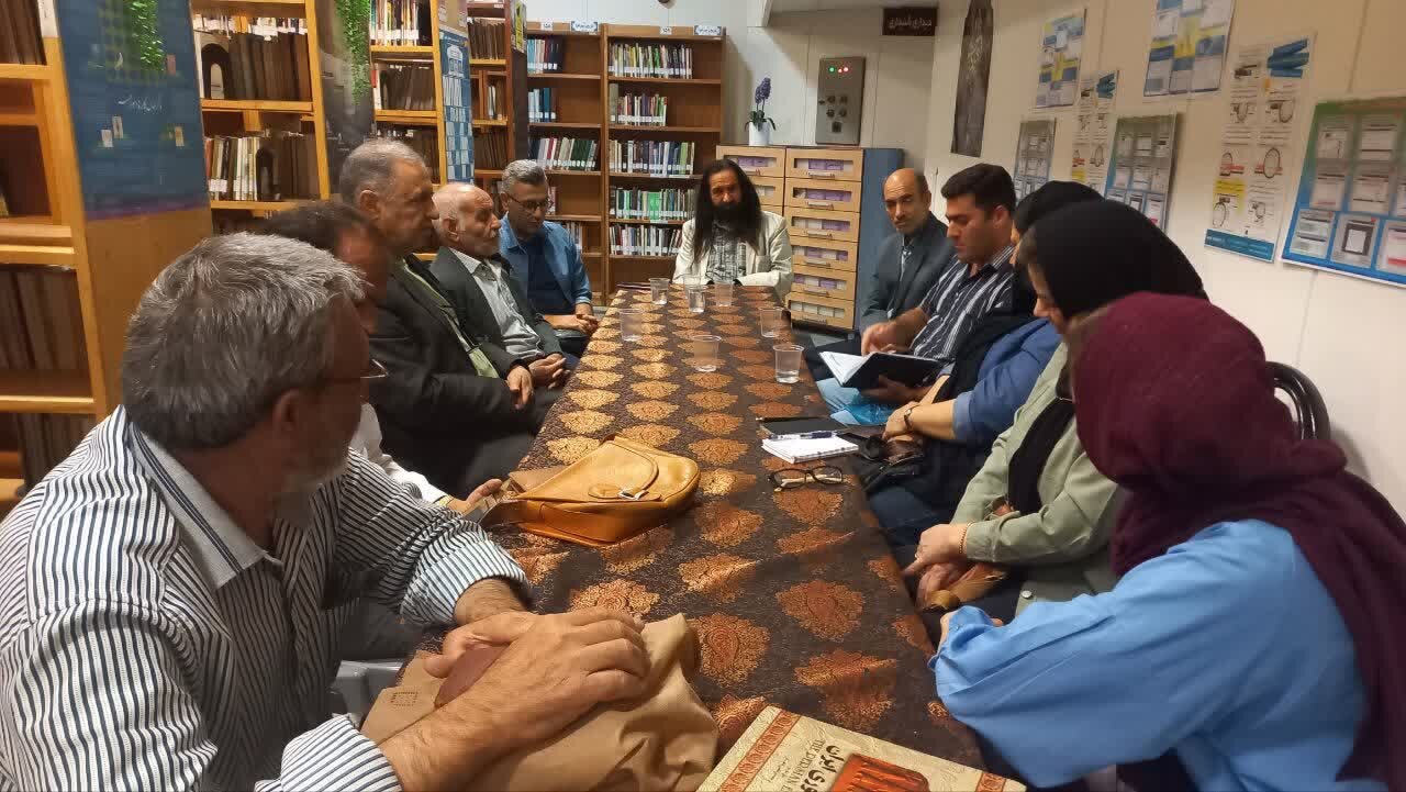 کتابخانه‌های عمومی، طلایه‌داران آگاهی در استان مرکزی