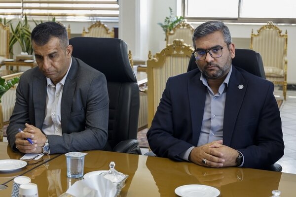 دستور ویژه استاندار فارس برای توسعه زیرساخت‌های کتابخانه‌ای اوز