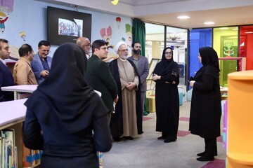 امضای تفاهم‌نامه با معاونت قرآن و عترت و بازدید از کتابخانه مرکزی پارک شهر