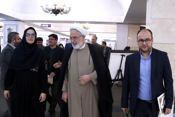 امضای تفاهم‌نامه با معاونت قرآن و عترت و بازدید از کتابخانه مرکزی پارک شهر