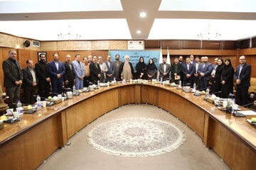 امضای تفاهم‌نامه با معاونت قرآن و عترت و بازدید از کتابخانه مرکزی پارک شهر