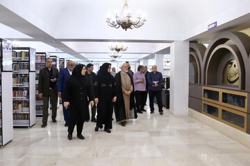 امضای تفاهم‌نامه با معاونت قرآن و عترت و بازدید از کتابخانه مرکزی پارک شهر