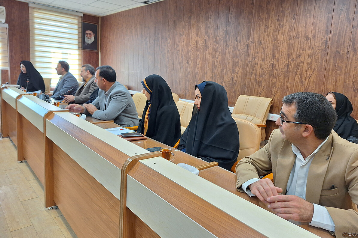 جلسه انجمن کتابخانه‌های عمومی شهرستان ایلام برگزار شد