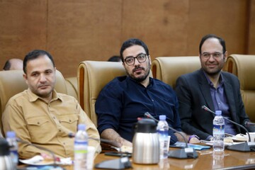 نشست «آسیب‌شناسی ترجمه و نشر» در کتابخانه مرکزی پارک شهر تهران