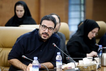 نشست «آسیب‌شناسی ترجمه و نشر» در کتابخانه مرکزی پارک شهر تهران