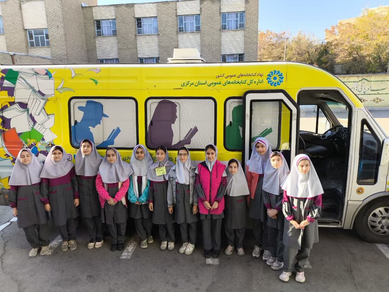 گرامیداشت مقام پرستار و برنامههای متنوع فرهنگی در کتابخانههای عمومی استان مرکزی