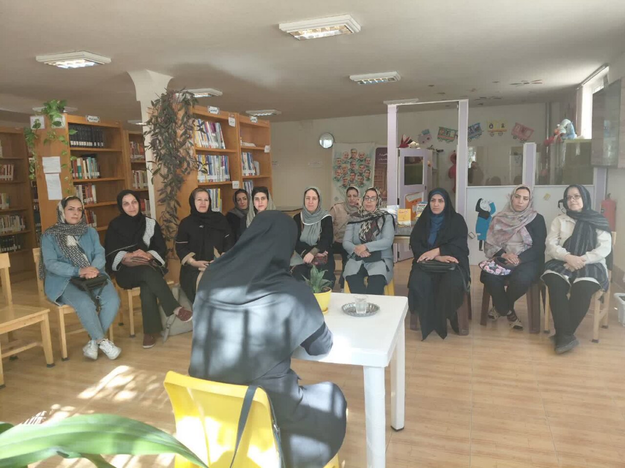 گرامیداشت مقام پرستار و برنامههای متنوع فرهنگی در کتابخانههای عمومی استان مرکزی