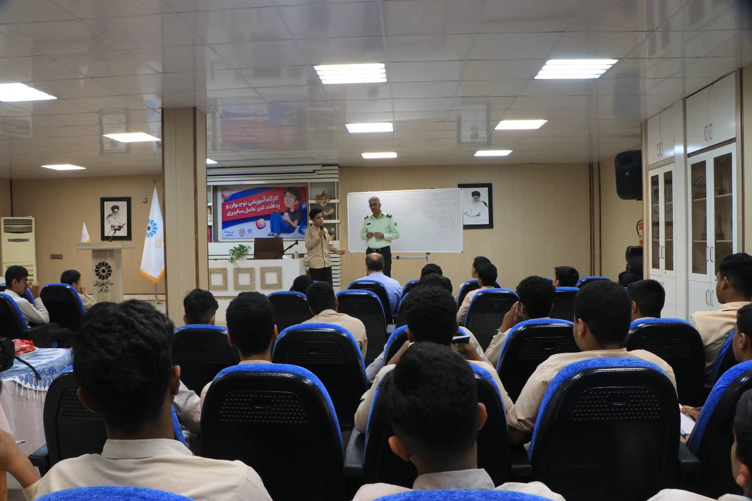 کارگاه آموزشی «نوجوان و پدافند غیرعامل سایبری» برگزار شد