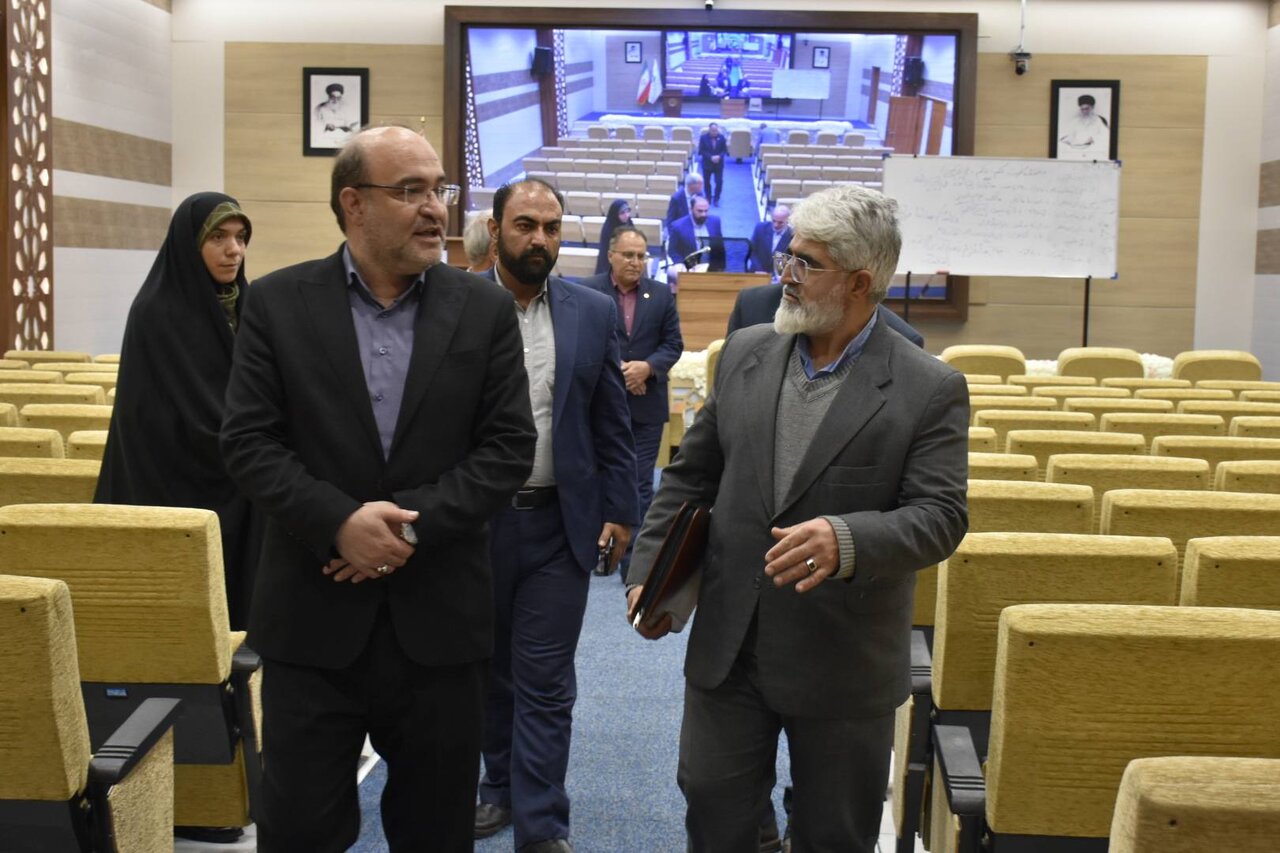 طرح «بوستان کتاب» در محوطه کتابخانه شهید آوینی وایقان اجرا می‌شود