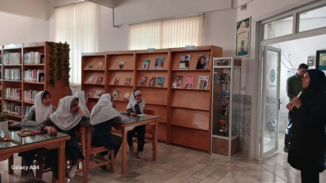 پیوند هویت، دانش و هنر در کتابخانههای عمومی استان مرکزی