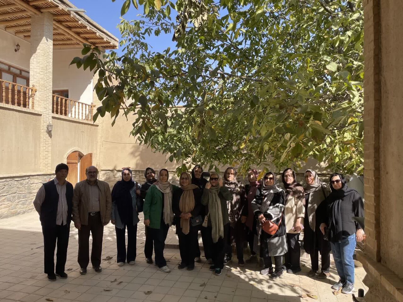 پیوند هویت، دانش و هنر در کتابخانههای عمومی استان مرکزی