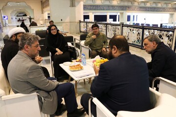 غرفه نهاد کتابخانه‌های عمومی کشور در رویداد ملی