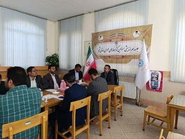 جلسه هم اندیشی مسئولین کتابخانه های عمومی استان قم