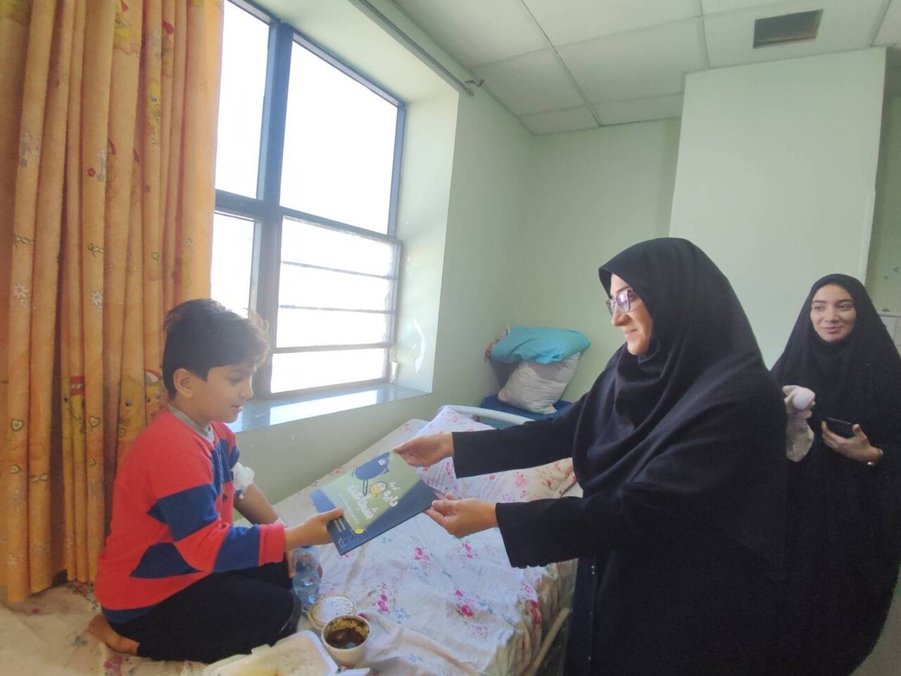 تجلیل از پرستاران بیمارستان شهید رحیمی خرم‌آباد