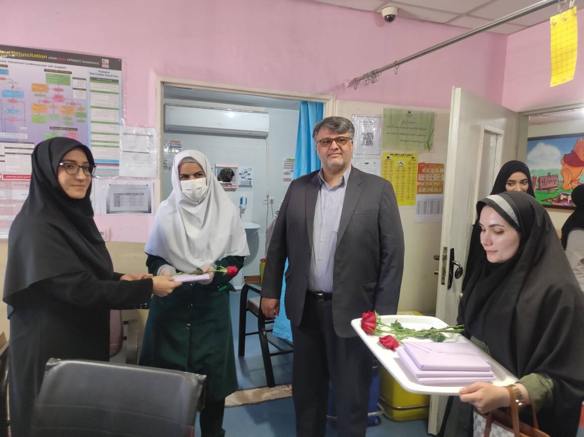 تجلیل از پرستاران بیمارستان شهید رحیمی خرم‌آباد