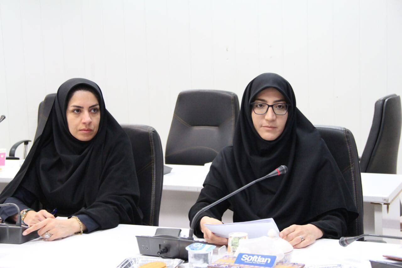 جلسه هماهنگی برنامه‌های سی‌وسومین هفته کتاب جمهوری اسلامی ایران در لرستان برگزار شد