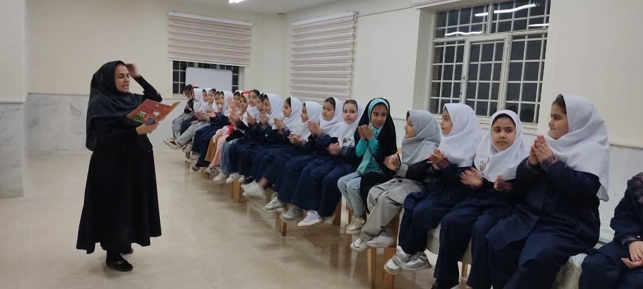 رونق کتابخوانی در کتابخانه‌های عمومی استان مرکزی