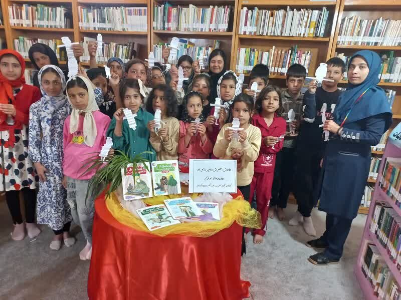 رونق کتابخوانی در کتابخانههای عمومی استان مرکزی