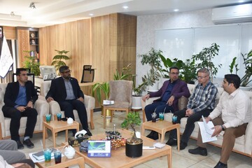 جلسه مدیران کل راه و شهرسازی و کتابخانه های عمومی استان