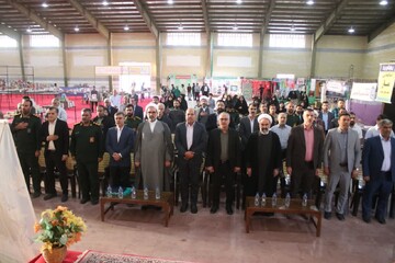 افتتاح نمایشگاه کتاب مهریز با حضور مدیر کل کتابخانه های عمومی استان یزد