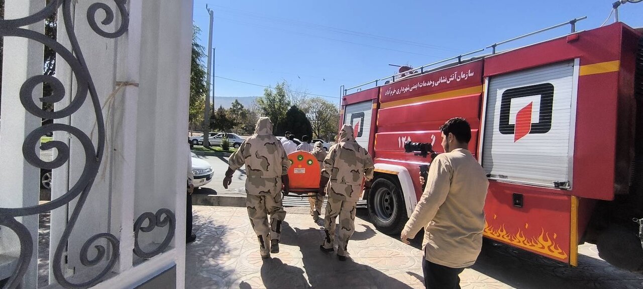 مانور پدافند غیرعامل در کتابخانه مرکزی خرم‌آباد برگزار شد