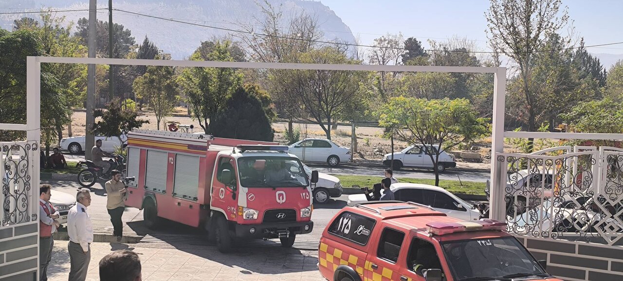 مانور پدافند غیرعامل در کتابخانه مرکزی خرم‌آباد برگزار شد