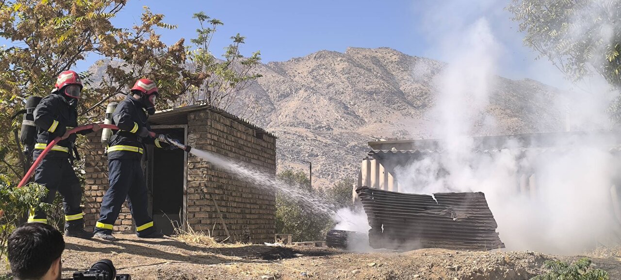 مانور پدافند غیرعامل در کتابخانه مرکزی خرم‌آباد برگزار شد