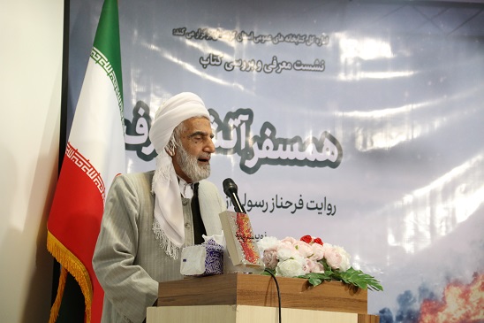 باید داستان‌های شهدا را به‌عنوان الگوهای عملی در مسیر ایمان و تقوا معرفی کنیم