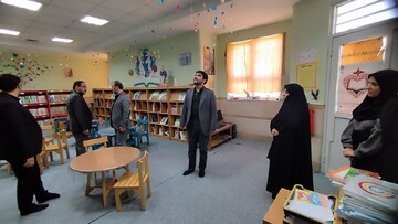 بازدید از کتابخانه شهدای نوبهار قم