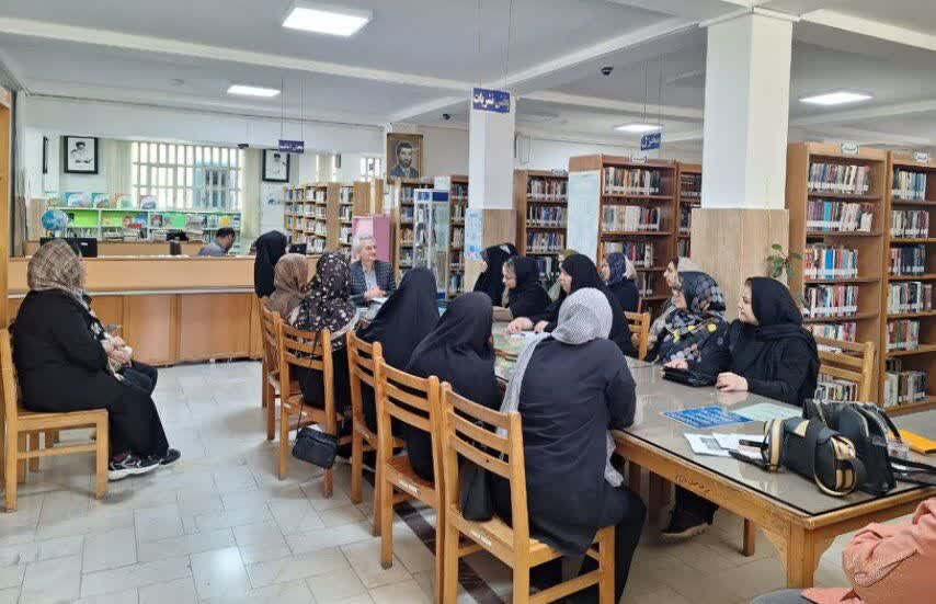 هفتهای سرشار از فعالیتهای فرهنگی، آموزشی و ادبی در کتابخانههای عمومی استان مرکزی