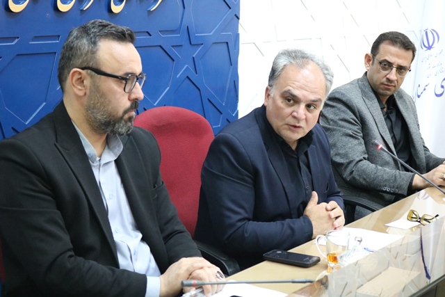 اهدای یک دستگاه خودرو از سوی شهرداری برای راه‌اندازی اولین کتابخانه سیار سمنان