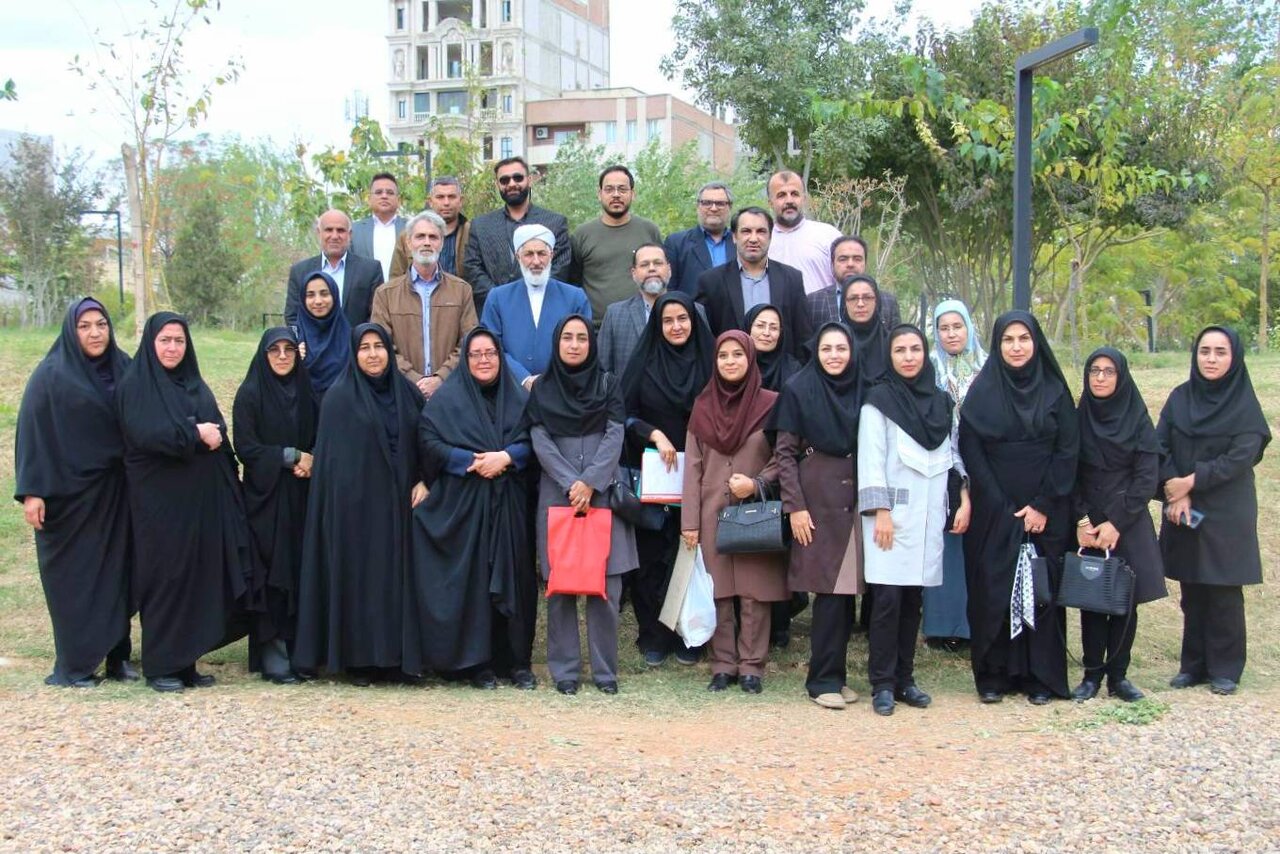 نشست صمیمی مدیرکل کتابخانههای عمومی گلستان با کتابداران گنبدکاووس، آزادشهر و رامیان