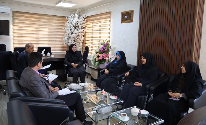 دیدار مدیرکل کتابخانه‌های عمومی با مدیرکل بهزیستی استان آذربایجان‌ غربی