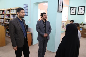 بازدید مدیرکل دفتر مرکزی حراست نهاد از کتابخانه‌های عمومی استان بوشهر