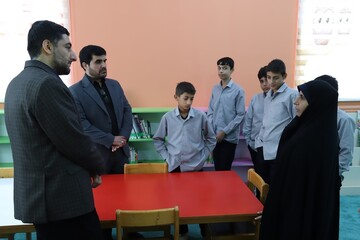 بازدید مدیرکل دفتر مرکزی حراست نهاد از کتابخانه‌های عمومی استان بوشهر