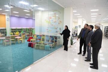 بازدید مدیرکل دفتر مرکزی حراست نهاد از کتابخانه‌های عمومی استان بوشهر