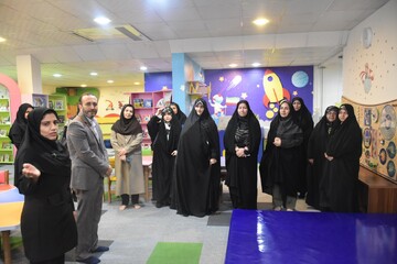 بازدید مشاور معاون رئیس‌جمهور در امور زنان و خانواده از کتابخانه الفبا شهر شیراز