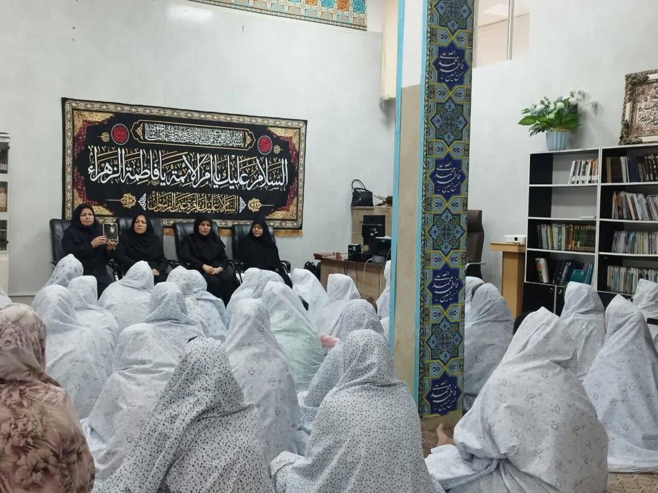 «قاصدان کتاب» کتابخانه‌های عمومی ارومیه، راهی مناطق دور از کتابخانه شدند