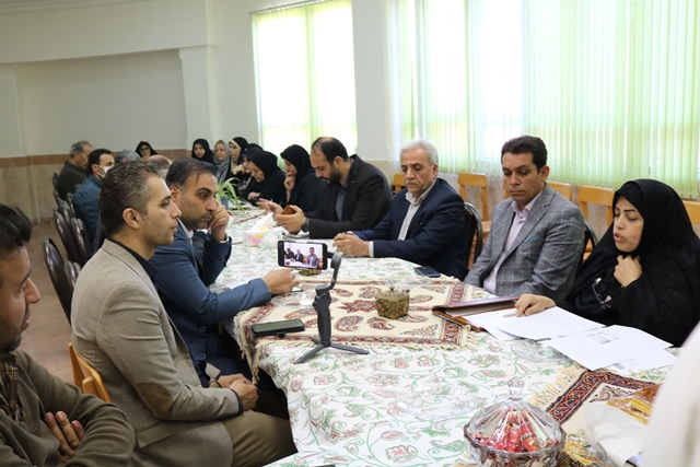 کتابخانههای عمومی به کارگاه مهندسی اجتماعی تمامعیار تبدیلشدهاند