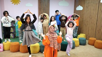 نمایش خلاق ارومیه