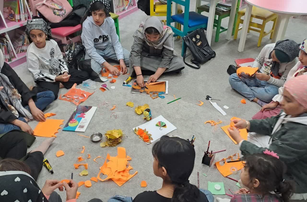 گسترش فعالیتهای فرهنگی و آموزشی در کتابخانههای عمومی استان مرکزی