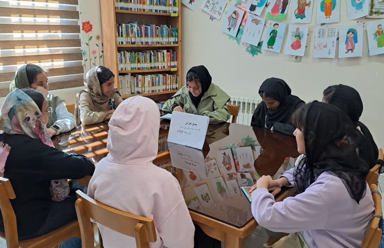 گسترش فعالیتهای فرهنگی و آموزشی در کتابخانههای عمومی استان مرکزی