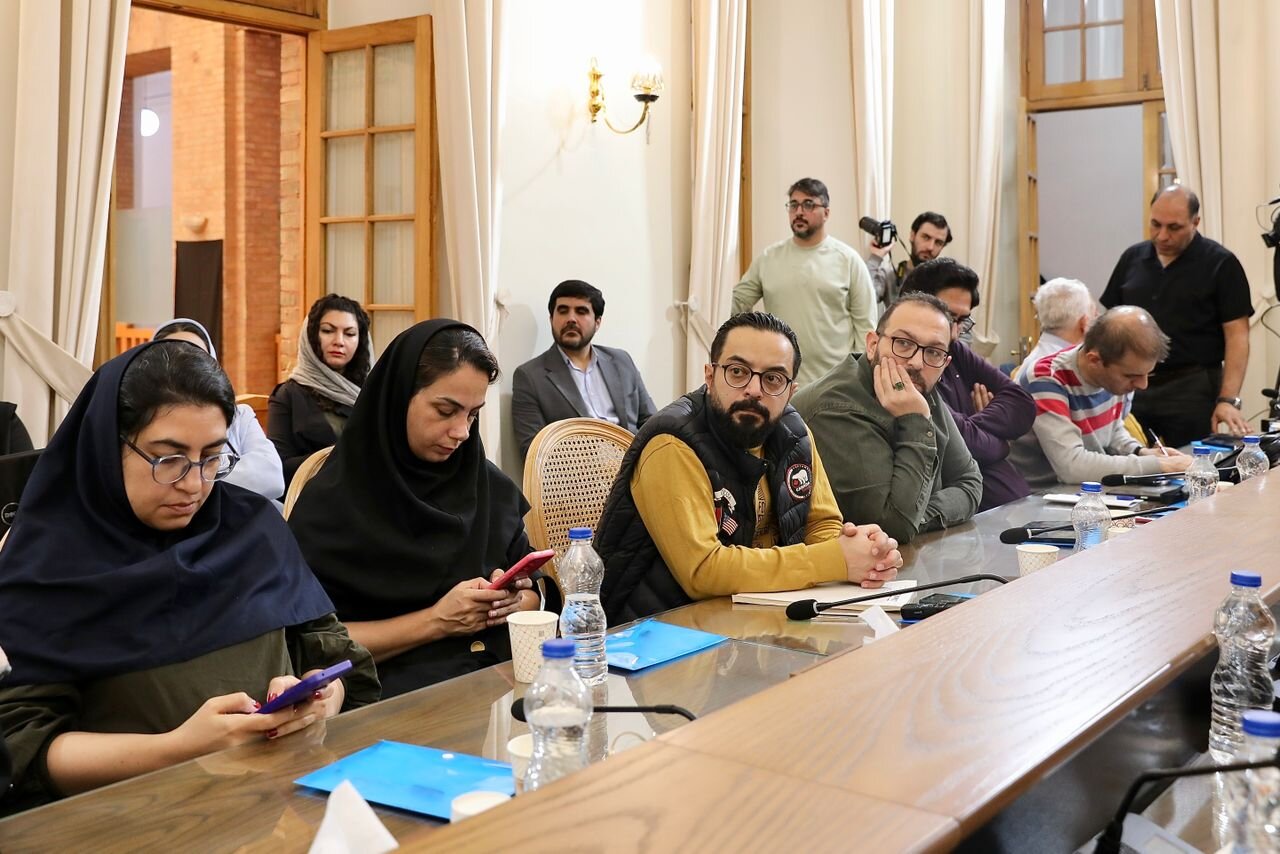 هوش مصنوعی هیچگاه نمی‌تواند جایگزین کتابداران در فرایند کتابخانه‌ای شود