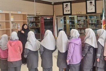 کتابخانه اشراق دلیجان - کراپ‌شده