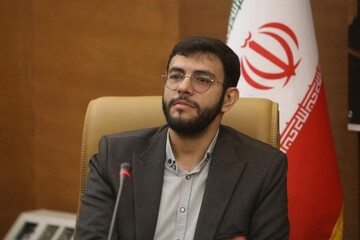 مهدی صفایی، کارشناس کتاب- نشست معرفی و بررسی کتاب «تب ناتمام» در کتابخانه مرکزی پارک شهر