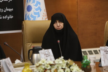 اعظم نیکوصحبت رحیمی؛ همسر شهید-نشست معرفی و بررسی کتاب «تب ناتمام» در کتابخانه مرکزی پارک شهر