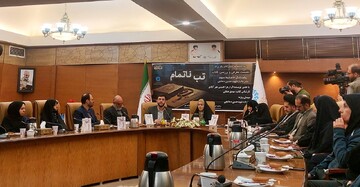 معرفی و بررسی کتاب «تب ناتمام» با حضور خانواده شهید دخانچی