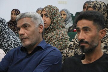 نشست بصیرتی-معرفتی با معرفی کتاب «خانوم ماه»