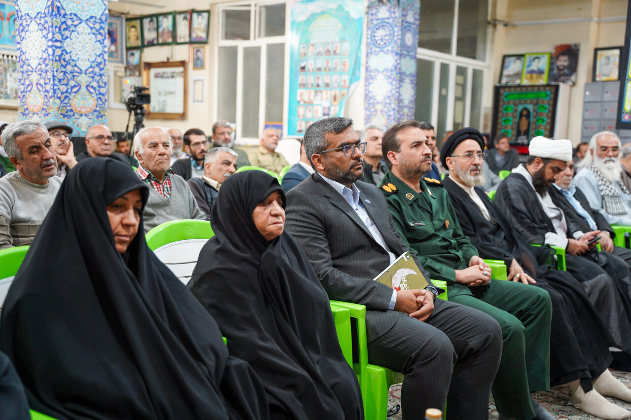 شیراز پای خاطرات «خانوم ماه» نشست