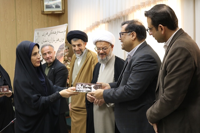 ۱۷۰ میلیارد ریال اعتبار اولیه از سوی فرمانداری برای شروع ساخت کتابخانه دامغان تعلق گرفت